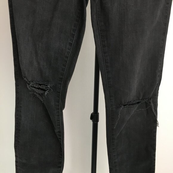 MADEWELL 5 Pocket Black Wash Curvy High Rise Raw Hem Distressed Skinny Jeans - Picture 9 of 14